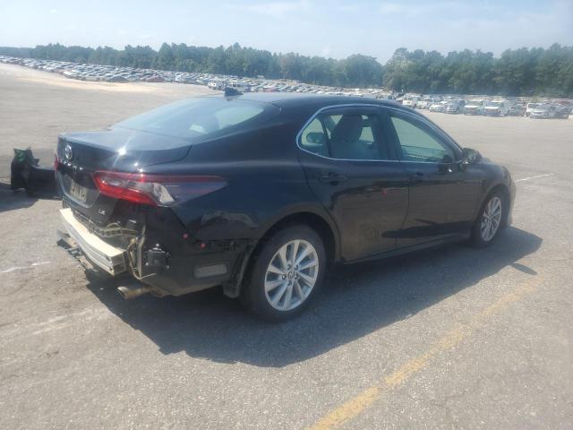 4T1R11AK6NU046048 - 2022 TOYOTA CAMRY LE BLACK photo 3
