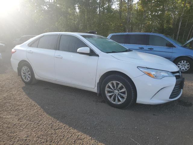 4T1BF1FK2HU328588 - 2017 TOYOTA CAMRY LE WHITE photo 4