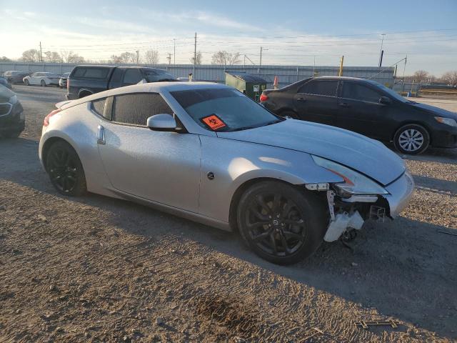 JN1AZ4EH1GM937140 - 2016 NISSAN 370Z BASE SILVER photo 4