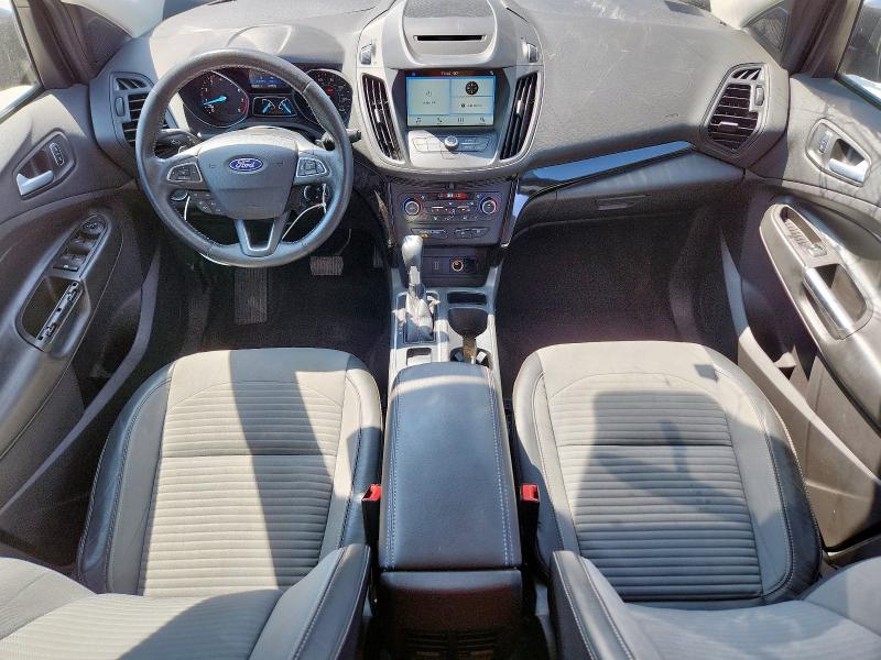 1FMCU0GD1JUB09518 - 2018 FORD ESCAPE SE RED photo 8