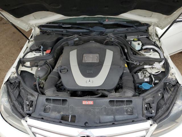 WDDGF8BB0CA717318 - 2012 MERCEDES-BENZ C 300 4MATIC WHITE photo 11