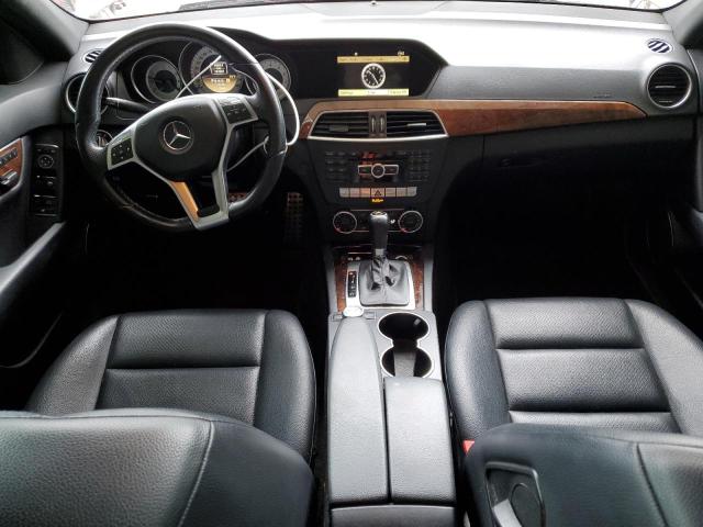 WDDGF8BB0CA717318 - 2012 MERCEDES-BENZ C 300 4MATIC WHITE photo 8