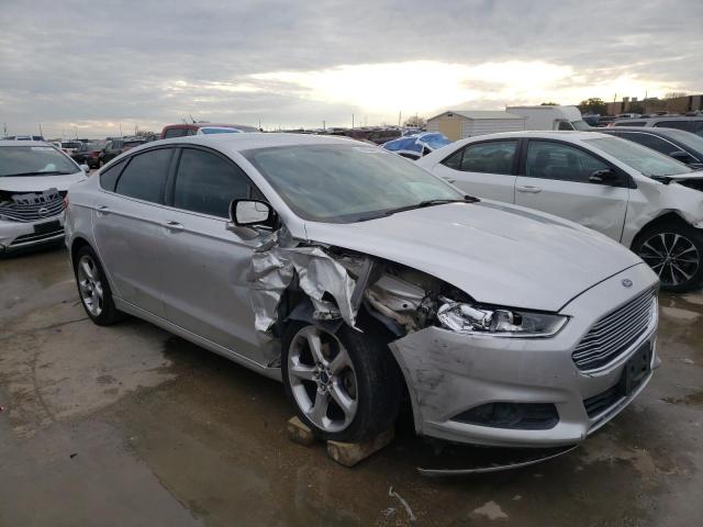 3FA6P0HD9ER135486 - 2014 FORD FUSION SE SILVER photo 4