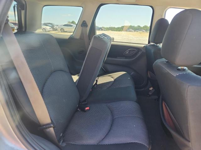 4F2YZ041X5KM04642 - 2005 MAZDA TRIBUTE S ვერცხლისფერი ფოტო 10