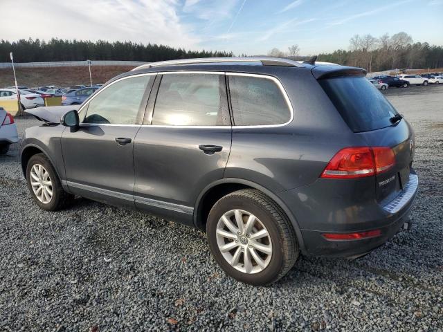 WVGFF9BP1CD004476 - 2012 VOLKSWAGEN TOUAREG V6 GRAY photo 2