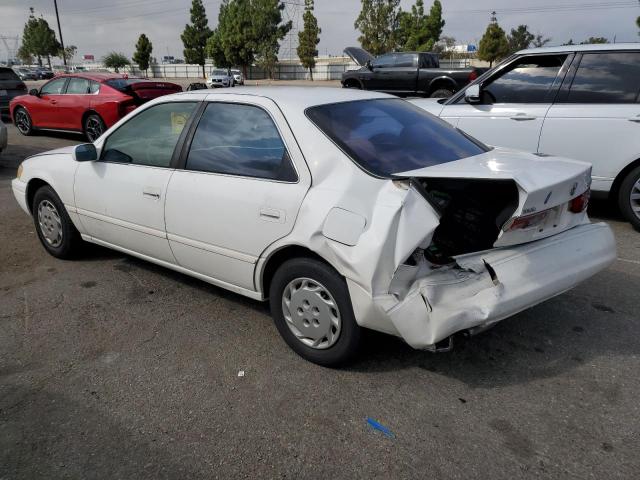 JT2BG22K5W0134972 - 1998 TOYOTA CAMRY CE Weiß Foto 2
