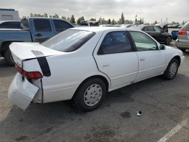 JT2BG22K5W0134972 - 1998 TOYOTA CAMRY CE Weiß Foto 3