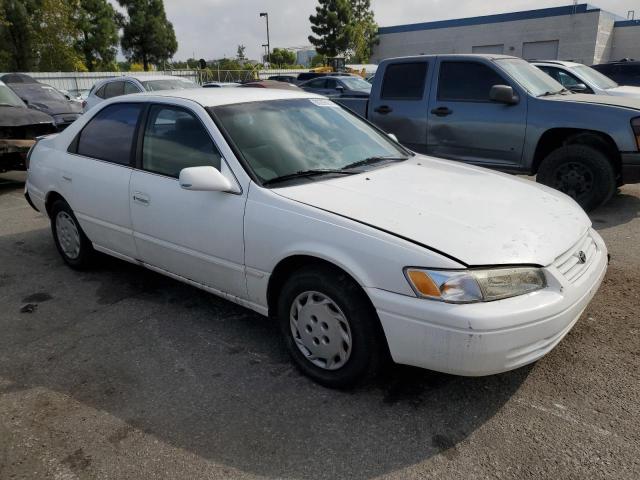 JT2BG22K5W0134972 - 1998 TOYOTA CAMRY CE Weiß Foto 4