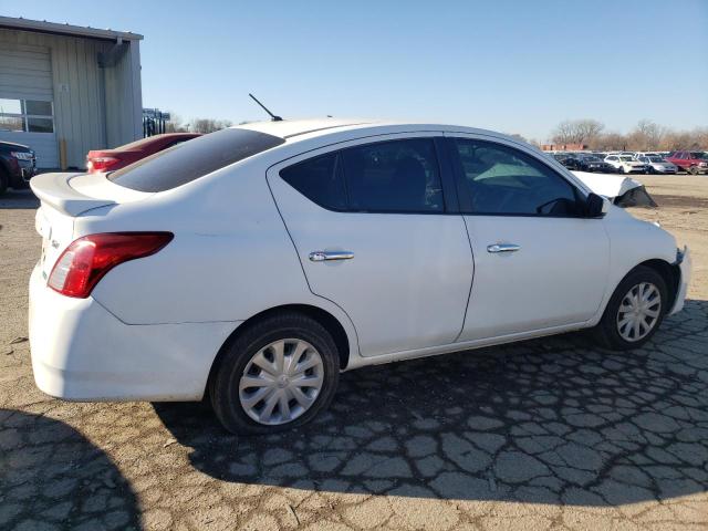 3N1CN7AP2GL878922 - 2016 NISSAN VERSA S WHITE photo 3