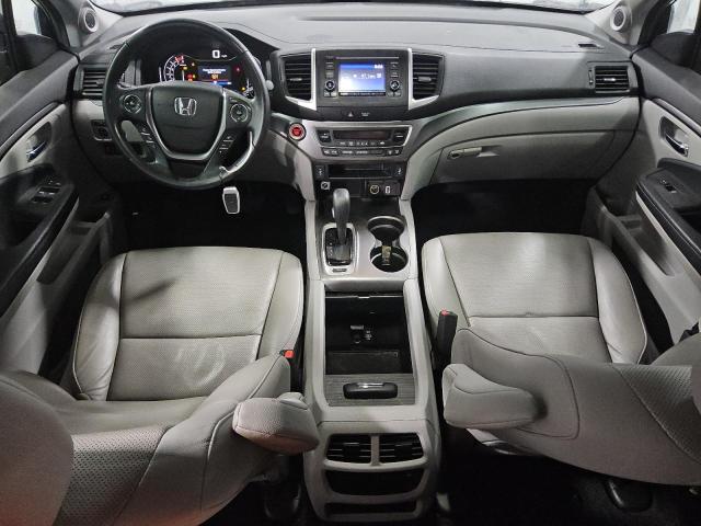 5FPYK2F56KB003587 - 2019 HONDA RIDGELINE RTL SILVER photo 8