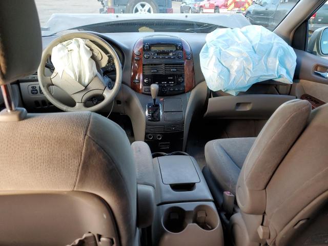 5TDZA22C04S082905 - 2004 TOYOTA SIENNA XLE TAN photo 8