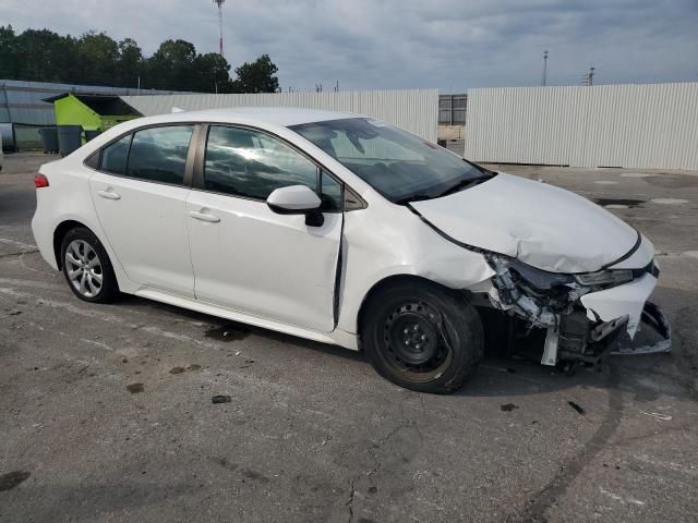 5YFEPRAE8LP118730 - 2020 TOYOTA COROLLA LE WHITE photo 4
