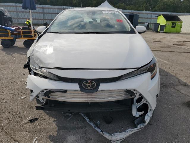 5YFEPRAE8LP118730 - 2020 TOYOTA COROLLA LE WHITE photo 5
