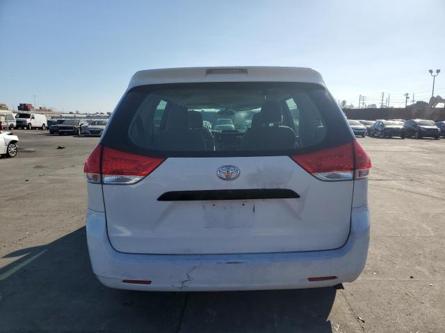 5TDZK3DC7DS360232 - 2013 TOYOTA SIENNA WHITE photo 6