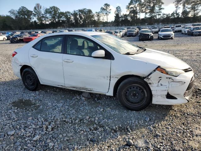 5YFBURHE4HP712353 - 2017 TOYOTA COROLLA L WHITE photo 4