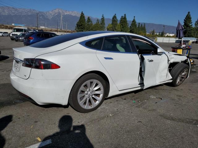 5YJSA1E11HF180342 - 2017 TESLA MODEL S Սպիտակ լուսանկար 3