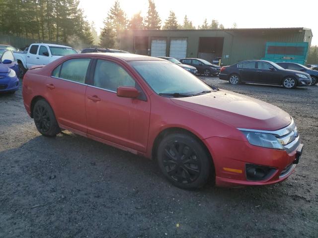 3FAHP0HA2AR352614 - 2010 FORD FUSION SE RED photo 4