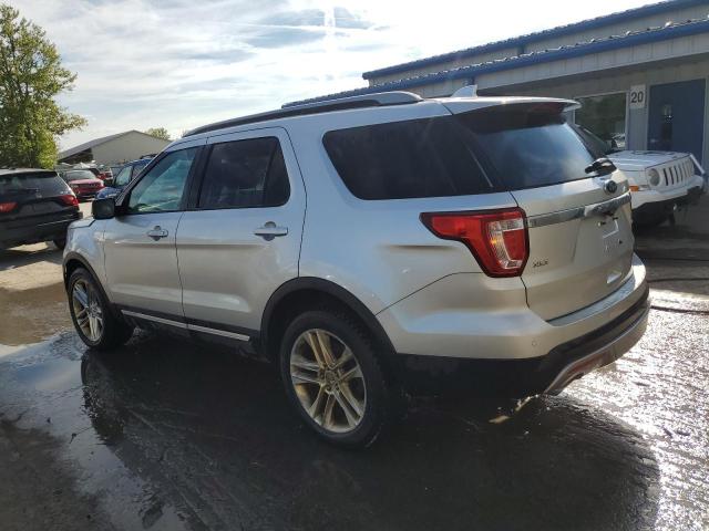 1FM5K8D89HGD75611 - 2017 FORD EXPLORER XLT فضي صورة 2