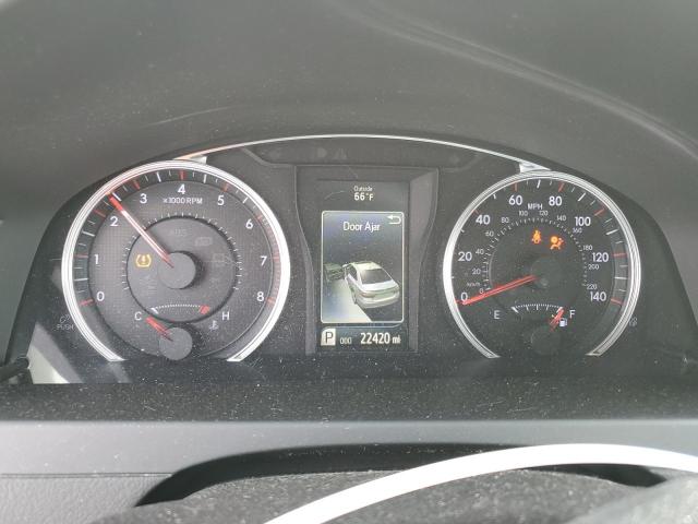 4T1BF1FK0HU392127 - 2017 TOYOTA CAMRY LE WHITE photo 9