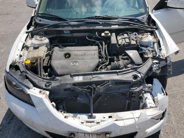 JM1BK12FX81865770 - 2008 MAZDA 3 I WHITE photo 11