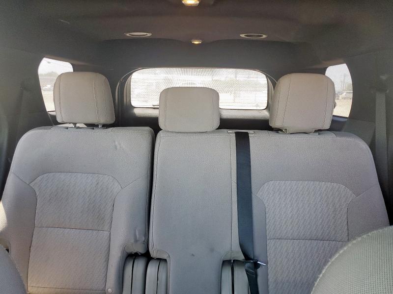 1FM5K7BH8JGC05212 - 2018 FORD EXPLORER WHITE photo 10