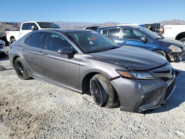 4T1K31AK9PU606479 - 2023 TOYOTA CAMRY XSE CHARCOAL photo 4