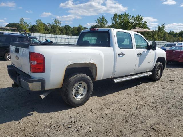1GCHK43K59F190003 - 2009 CHEVROLET SILVERADO K2500 HEAVY DUTY WHITE photo 3