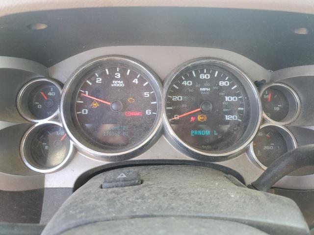 1GCHK43K59F190003 - 2009 CHEVROLET SILVERADO K2500 HEAVY DUTY WHITE photo 9