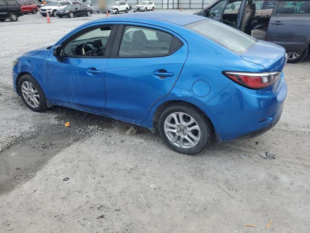 3MYDLBYV3JY314674 - 2018 TOYOTA YARIS IA BLUE photo 2
