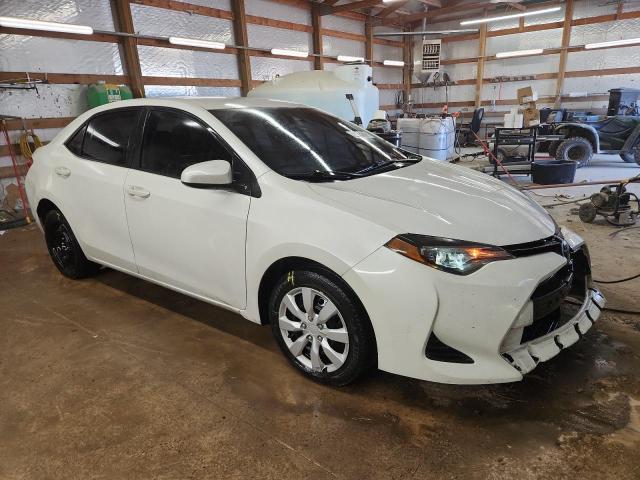 5YFBURHE9JP854350 - 2018 TOYOTA COROLLA L 白色 照片 4