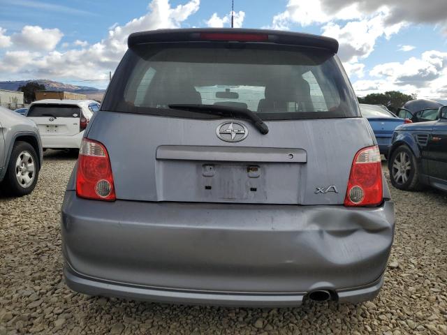 JTKKT624165015002 - 2006 TOYOTA SCION XA SILVER photo 6