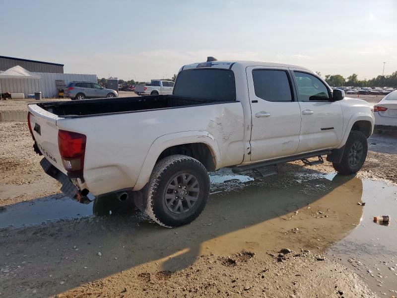 3TMBZ5DN2MM031609 - 2021 TOYOTA TACOMA DOUBLE CAB Weiß Foto 3