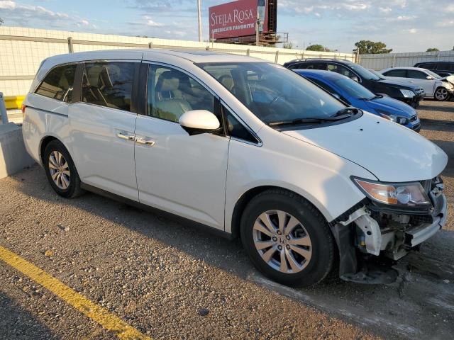 5FNRL5H65GB139508 - 2016 HONDA ODYSSEY EXL WHITE photo 4