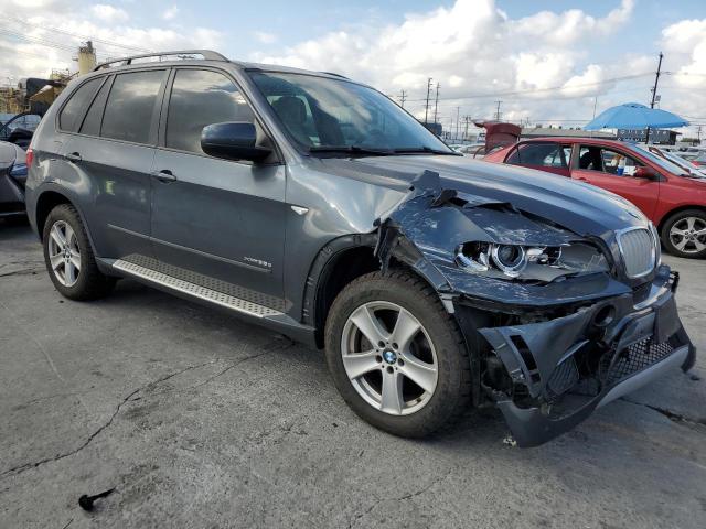 5UXZW0C58CL665176 - 2012 BMW X5 XDRIVE35D GRAY photo 4