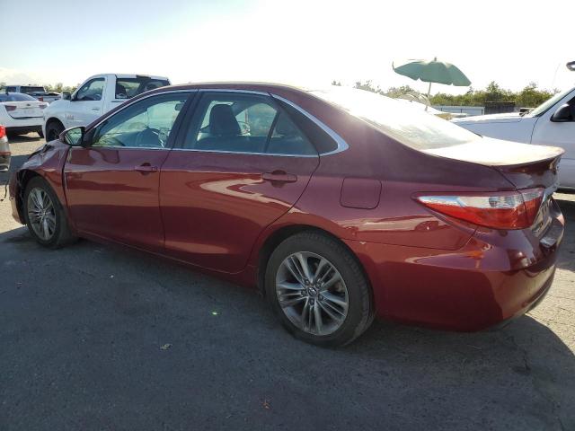 4T1BF1FK7HU725908 - 2017 TOYOTA CAMRY LE 栗色 照片 2