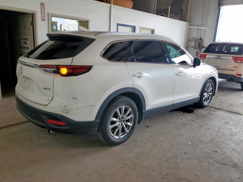 JM3TCACY3J0229583 - 2018 MAZDA CX-9 TOURING WHITE photo 3