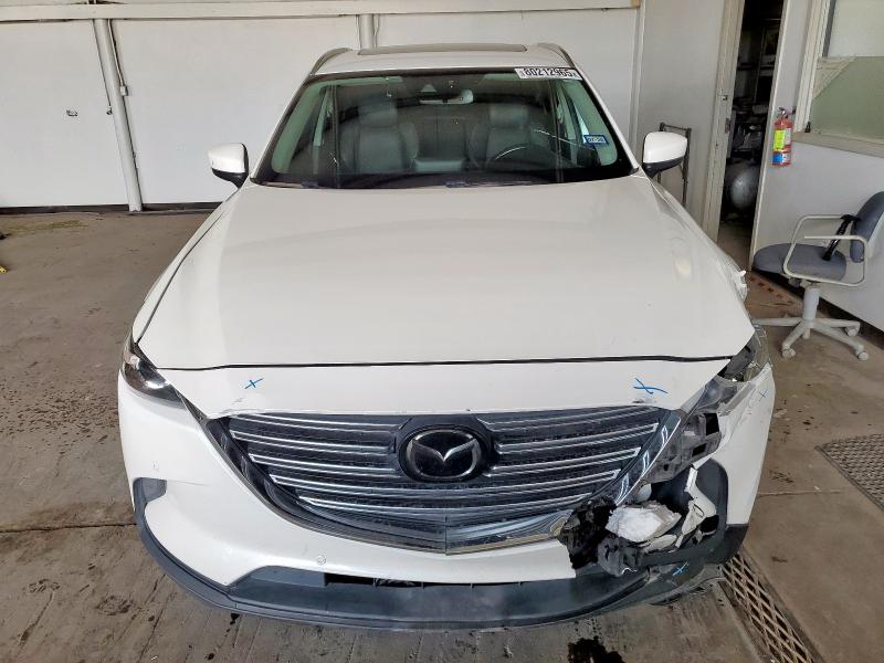 JM3TCACY3J0229583 - 2018 MAZDA CX-9 TOURING WHITE photo 5