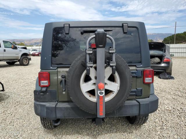 1C4BJWDG9FL763268 - 2015 JEEP WRANGLER U SPORT GREEN photo 6