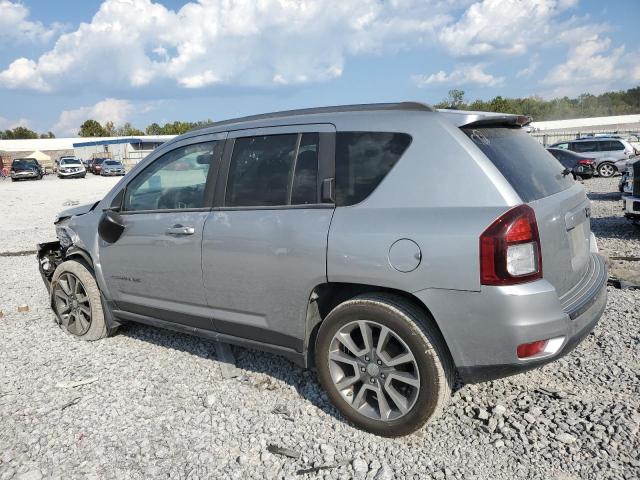 1C4NJCBA8GD777250 - 2016 JEEP COMPASS SPORT Silber Foto 2