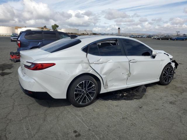 4T1DAACK6SU069476 - 2025 TOYOTA CAMRY XSE WHITE photo 3
