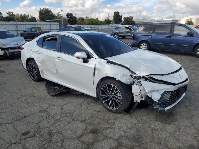 4T1DAACK6SU069476 - 2025 TOYOTA CAMRY XSE WHITE photo 4