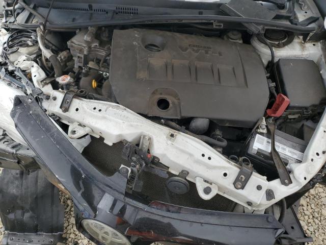 5YFBURHE8JP825499 - 2018 TOYOTA COROLLA L WHITE photo 11