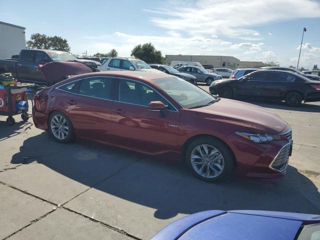 4T1AA1AB3MU010331 - 2021 TOYOTA AVALON XLE 红色 照片 4