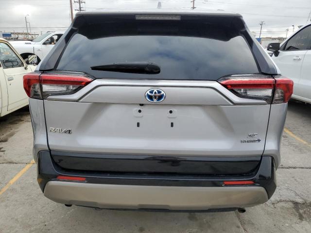 JTM16RFVXPD107151 - 2023 TOYOTA RAV4 SE 银色 照片 6