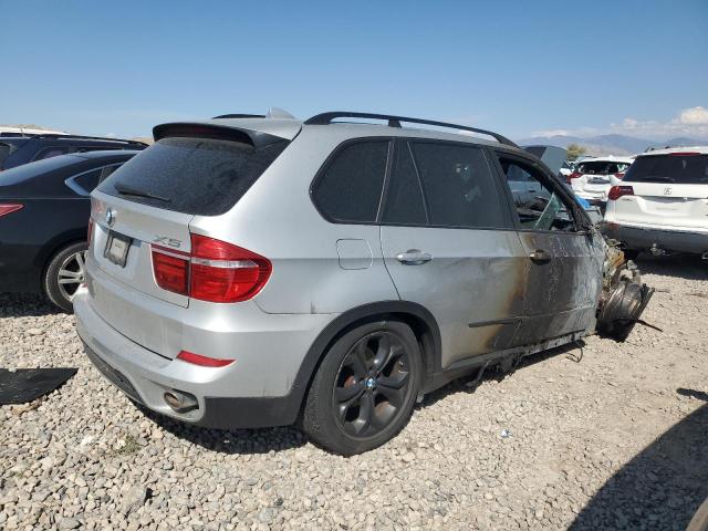 5UXZW0C56BL368471 - 2011 BMW X5 XDRIVE35D SILVER photo 3