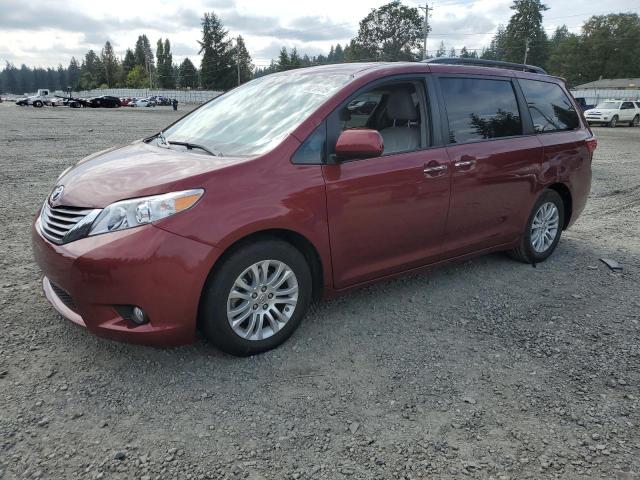 2015 TOYOTA SIENNA XLE, 