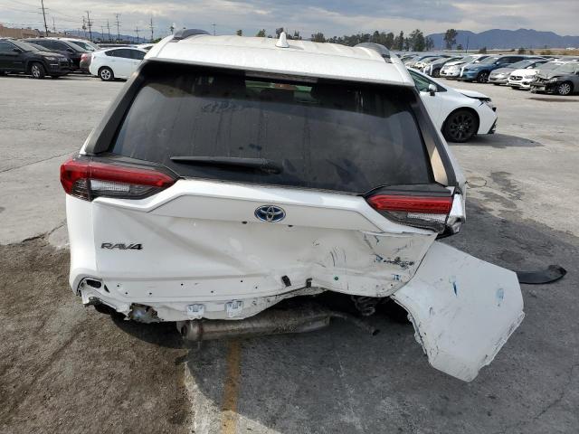 JTMLWRFV9LD547025 - 2020 TOYOTA RAV4 LE 白色 照片 6