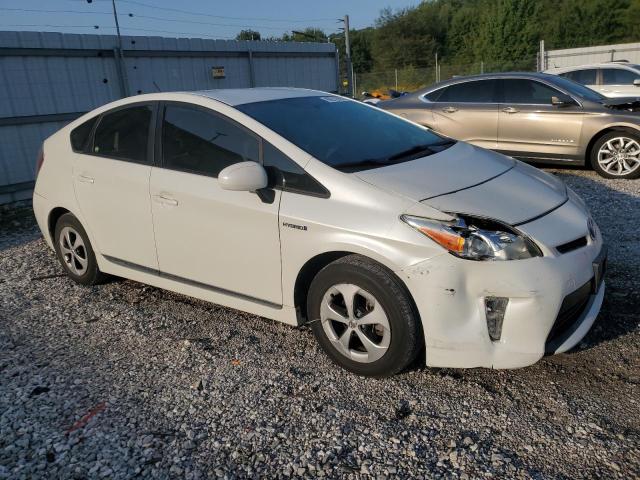 JTDKN3DU8D1727329 - 2013 TOYOTA PRIUS თეთრი ფოტო 4