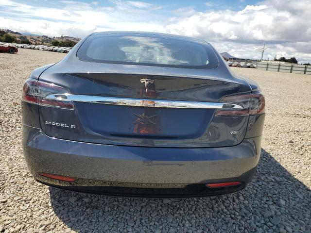5YJSA1E29HF230526 - 2017 TESLA MODEL S رمادي صورة 6