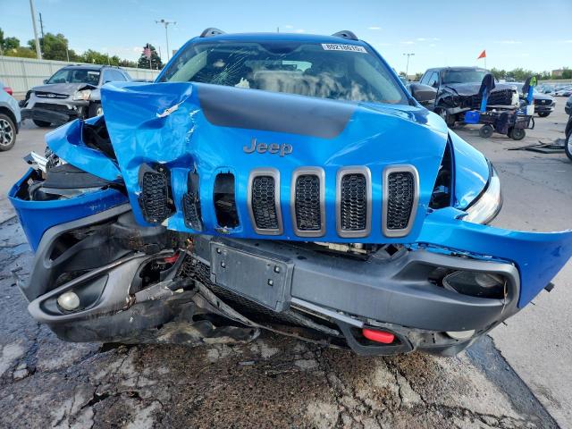 1C4PJMBX5JD562306 - 2018 JEEP CHEROKEE TRAILHAWK BLUE photo 5